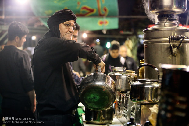 Armenians, Zoroastrians mourns for Imam Hossain
