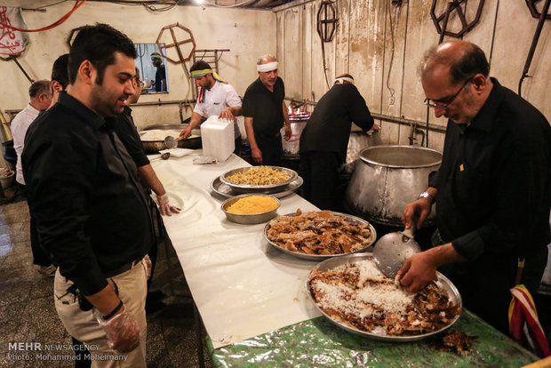 Armenians, Zoroastrians mourns for Imam Hossain