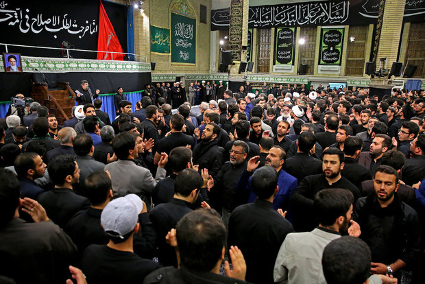 Ayatollah Khamenei attends a Muharram mourning ceremony on the night of Tasua