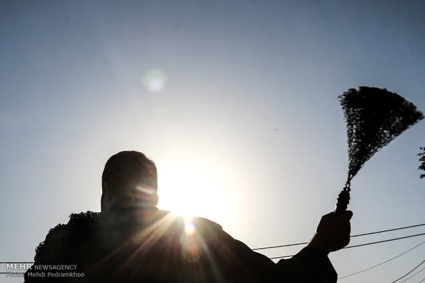 Ta'azieh in Ahvaz depicting events of Ashura 