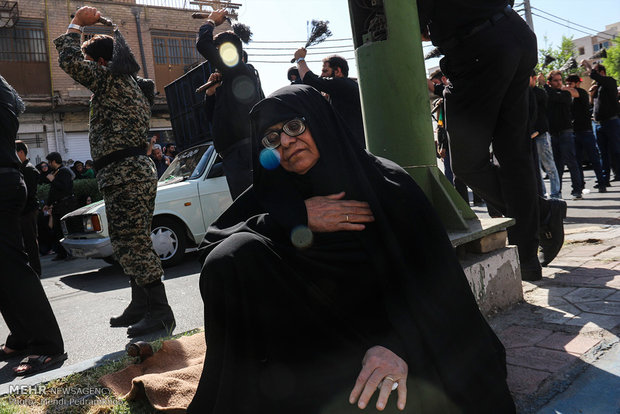 Ta'azieh in Ahvaz depicting events of Ashura 