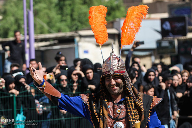 Ta'azieh in Ahvaz depicting events of Ashura 