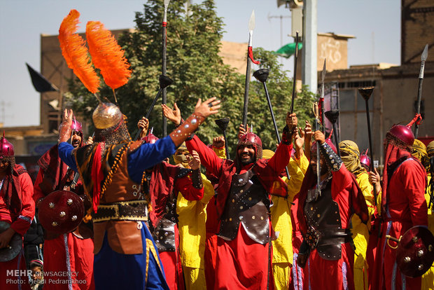 Ta'azieh in Ahvaz depicting events of Ashura 