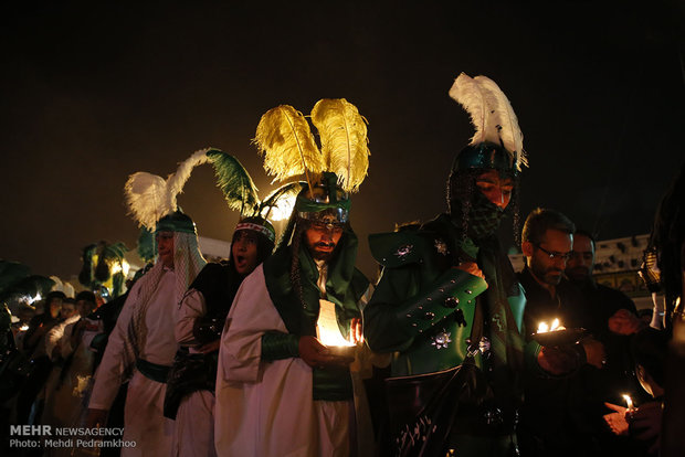  Sham-e-ghariban ceremonies in Qom