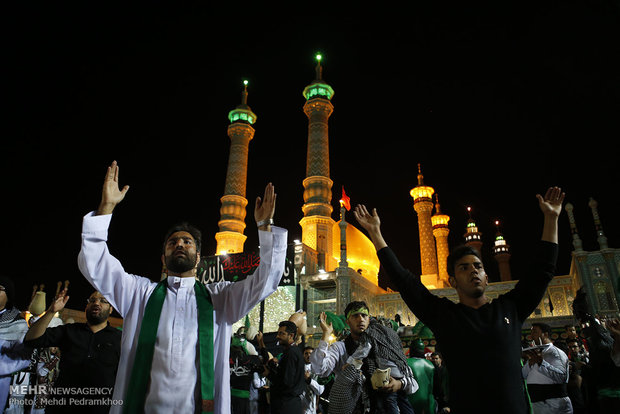  Sham-e-ghariban ceremonies in Qom