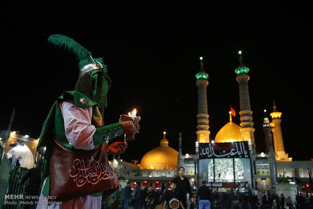  Sham-e-ghariban ceremonies in Qom