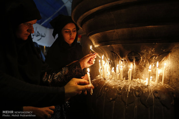  Sham-e-ghariban ceremonies in Qom