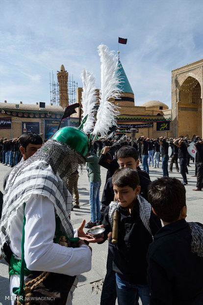 عزاداری روز عاشورا در بارگاه بایزدی بسطامی