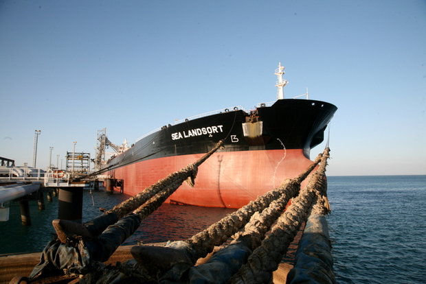 ۱۰۰میلیون دلار دادیم یک نفتکش نساختند/ مشکل کشتی‌سازان مدیریت است
