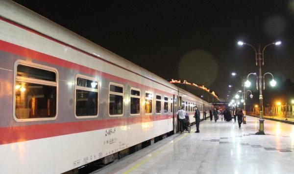  برقراری قطار مشهد-کربلا/استقرارقطاربرای بازگشت زائران اربعین
