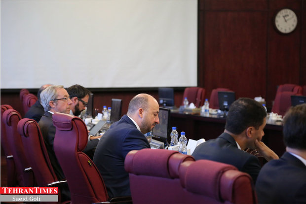 Iranian, Luxembourger economy ministers meet in Tehran