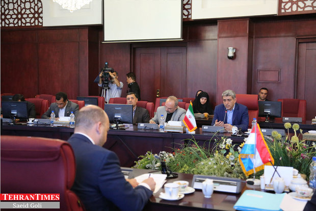 Iranian, Luxembourger economy ministers meet in Tehran