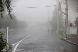 مه غلیظ در گردنه‌های کوهستانی استان زنجان حاکم شده است