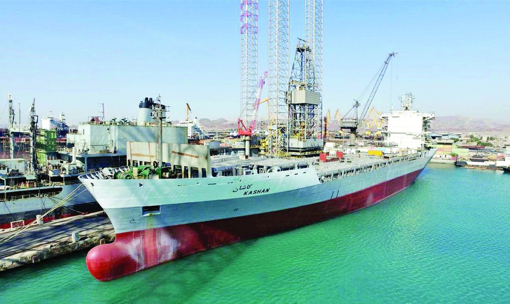 Kasahn container ship