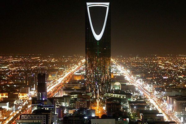 السعودية عاجزة عن تمويل مشاريع ضخمة