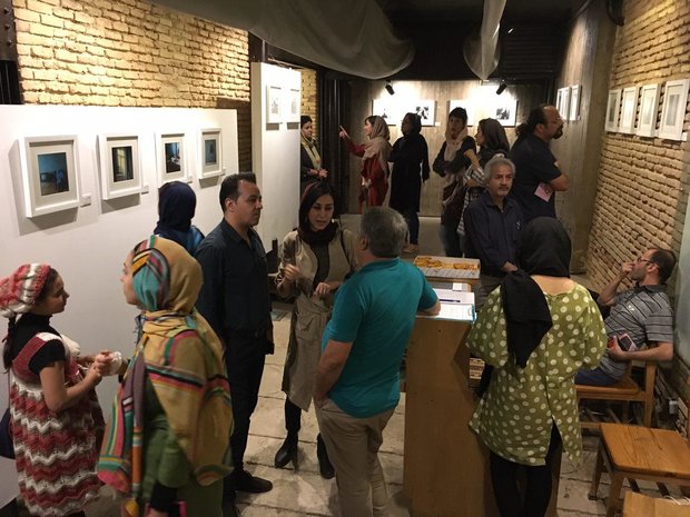 نگارخانه های فارس میزبان نمایشگاه‌های عکس