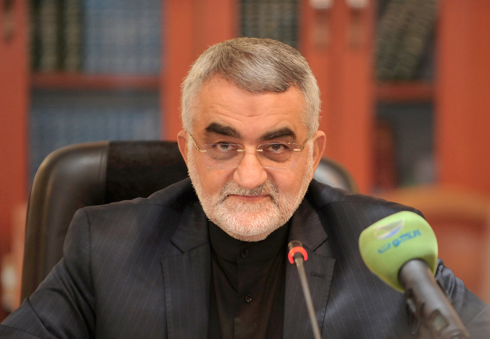 02br4 boroujerdi.jpg