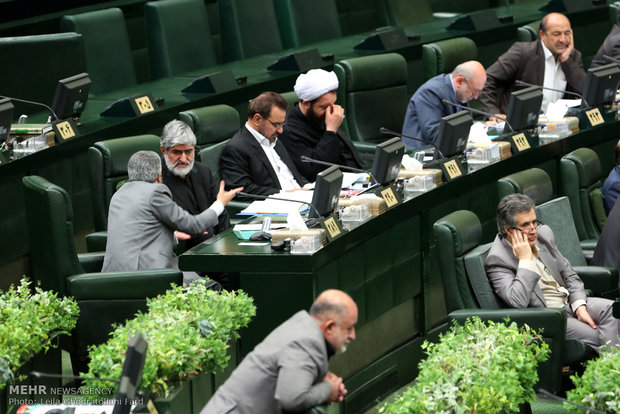 سازوکار جدید مجلس برای کوچکسازی ساختار دولت جلسه علنی مجلس شورای اسلامی با حضور وزیر اطلاعات