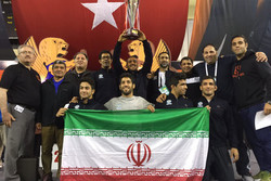 Iranian wrestlers win trophies at WUWC