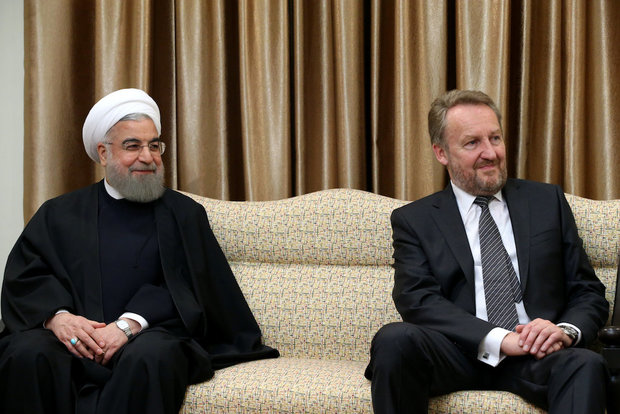 Leader receives Bosnian official