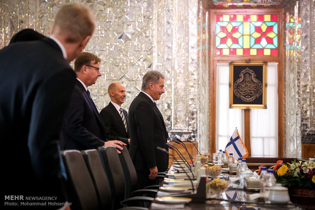 Larijani, Finnish president meet 