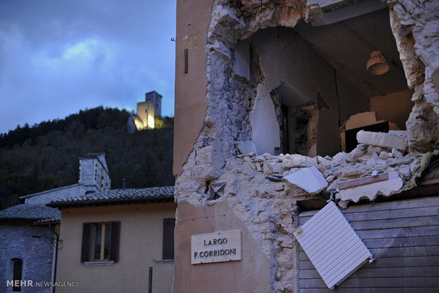 زلزله در ایتالیا‎