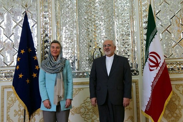 Zarif, Mogherini ile görüştü Zarif, Mogherini ile görüştü