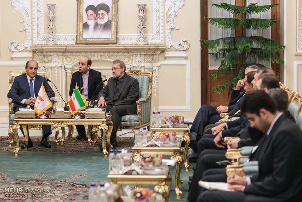 Larijani meets with Cypriot counterpart