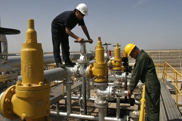 اسپوتنیک: ایران صادرات نفت خود را افزایش می دهد