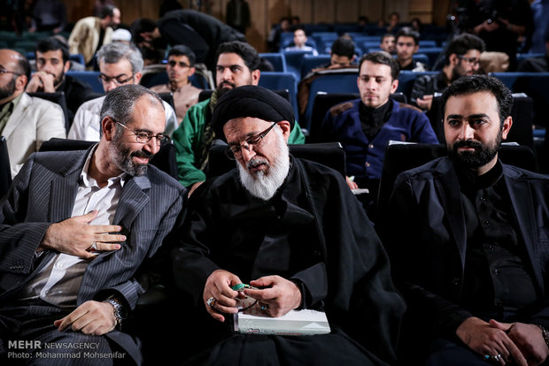 وحید یامین پور، آیت الله میرباقری و محسن مومنی شریف در همایش ملی ظرفیت های تمدنی اربعین