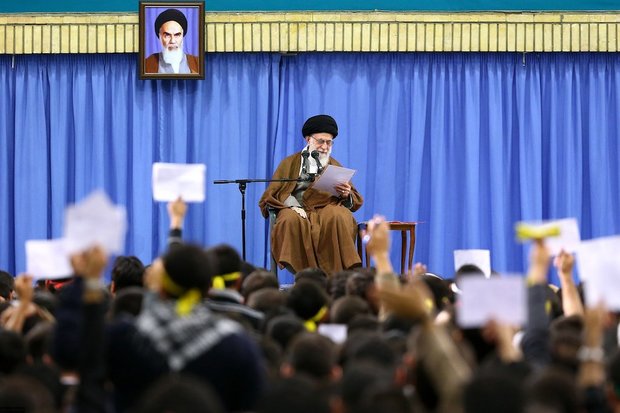 Thousands of students met with Ayatollah Khamenei