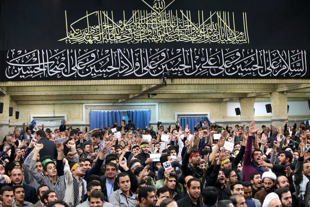 Thousands of students met with Ayatollah Khamenei