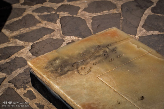 زاد روز نیما یوشیج / علی اسفندیاری