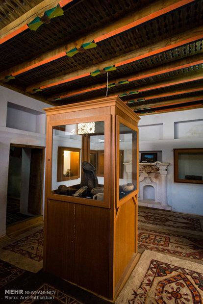 زاد روز نیما یوشیج / علی اسفندیاری