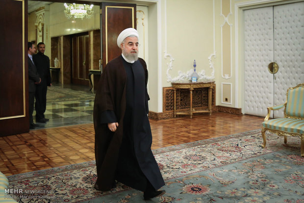 Rouhani receives Hungarian Parl. speaker