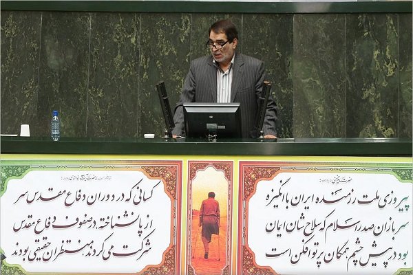 مواضع روحانی در طراز رئیس‌جمهور نیست/دولت از ذخایر ارزی خبر ندارد