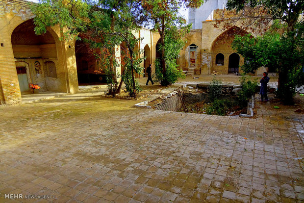 مدرسه علمیه تاریخی حجتیه بروجرد