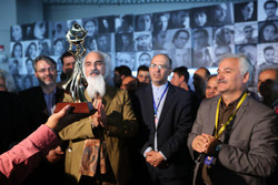 تندیس مولانا در جشنواره فیلم کوتاه تهران رونمایی شد