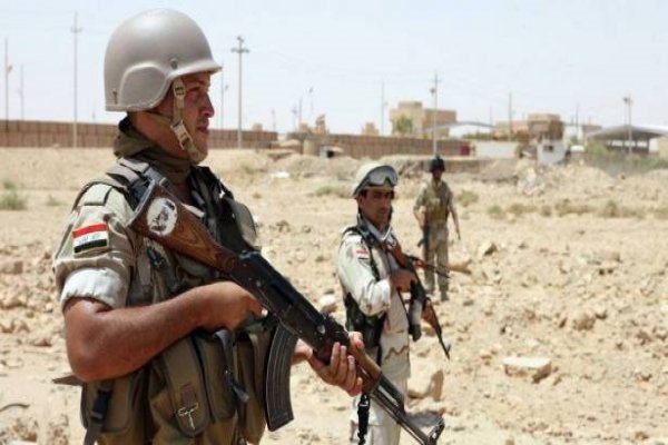 Irak güçleriyle teröristler arasındaki çatışmadan görüntüler Irak güçleriyle teröristler arasındaki çatışmadan görüntüler