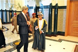 سفر کری به عمان؛ تلاش برای حفظ اندک آبروی باقی‌مانده دولت اوباما