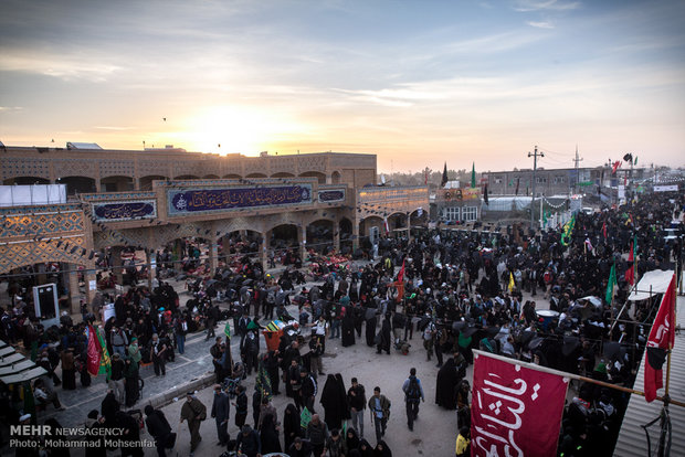 راهپیمایی اربعین تجلی اقتدار مکتب تشیع و جهان اسلام است