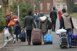 آلمان بیش از ۱۲ هزار پناهجوی افغانستانی را اخراج می کند