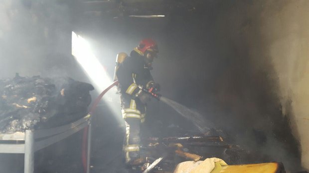 آتش‌سوزی یک واحد اقامتی در مشهد