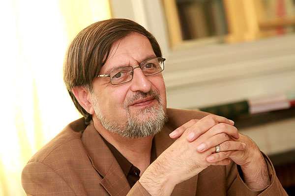 شأن فلسفه در ایران چیست؟/ پایان نامه های فلسفی باید رصد شوند