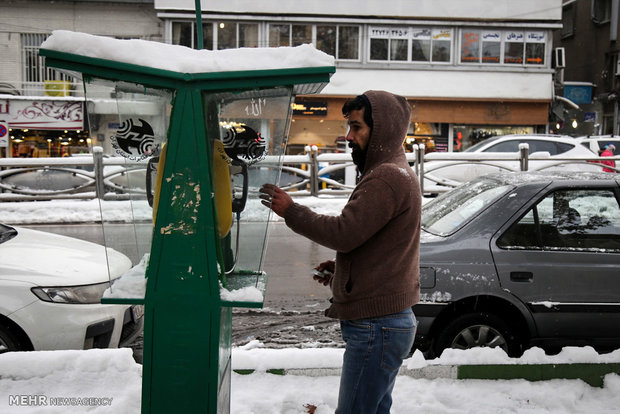 Snow whitens Tehran