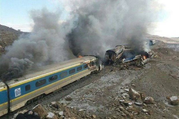 کراپ‌شده - سانحه قطار در سمنان