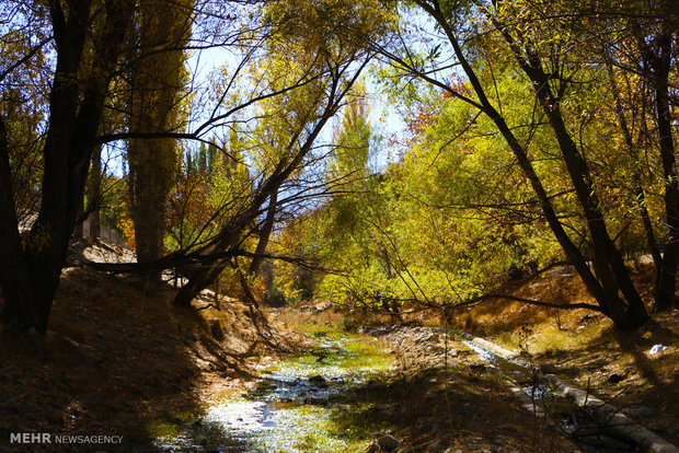 Khansar's autumn nature