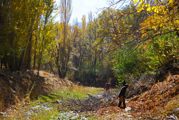 Khansar's autumn nature