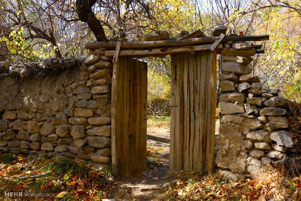 Khansar's autumn nature