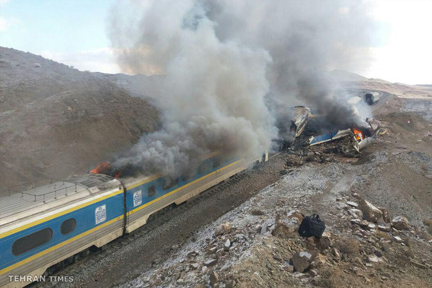 44 dead, 100 injured as trains collide in Semnan